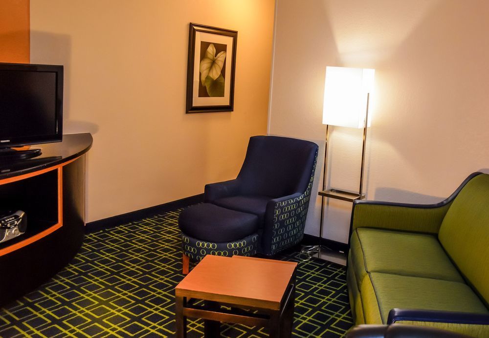 Fairfield Inn & Suites פרדריקסבורג מראה חיצוני תמונה